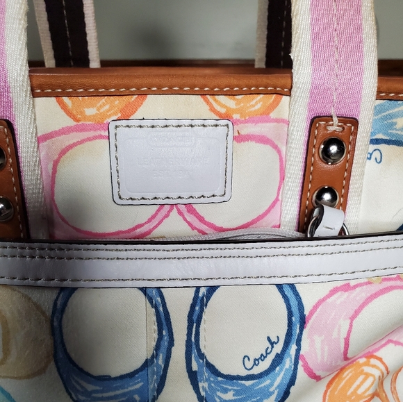 Coach Hamptons Weekend Signature Scribble tote - Picture 5 of 16